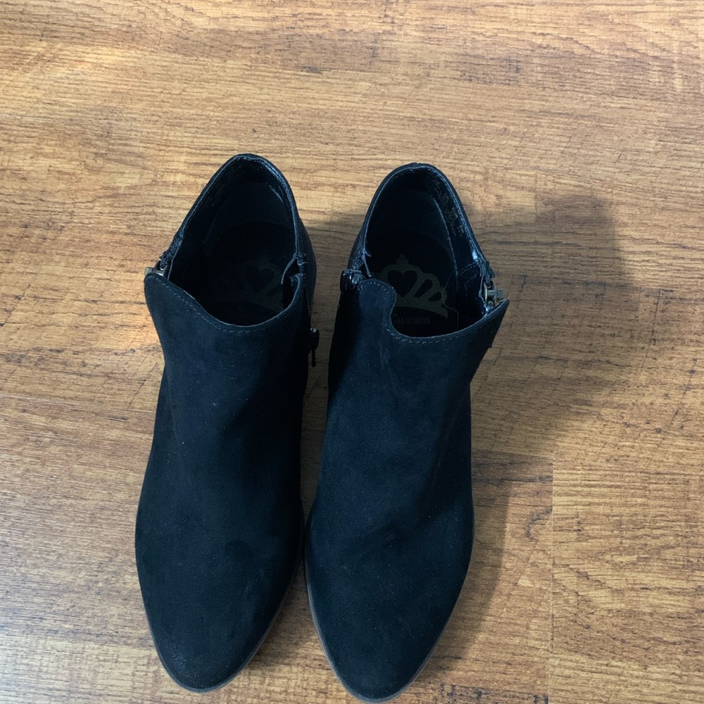 Womens boots